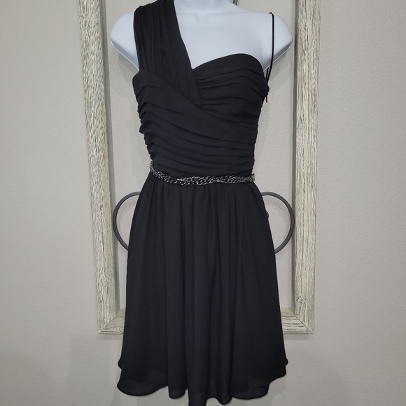Express Black Dress - Picture 3 of 3